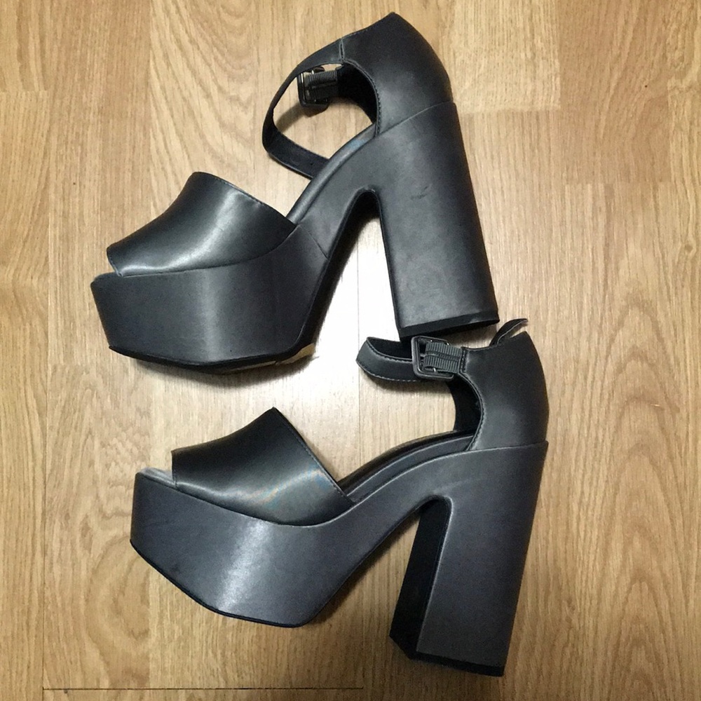 Jeffery  Campbell Platform